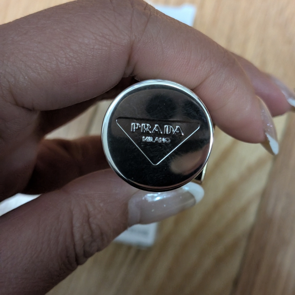 NEW PRADA MONOCHROME HYPER MATTE REFILLABLE LIPSTICK IN B03 MAHOGANY - Picture 10 of 11